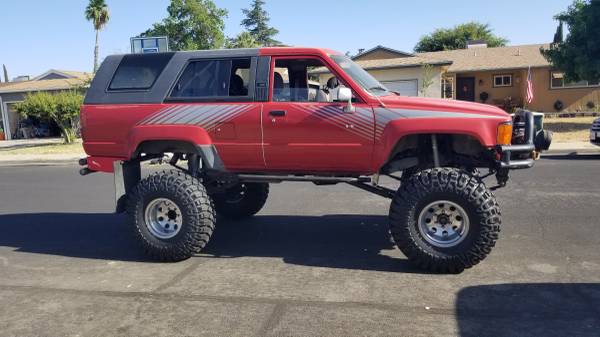 1985 Toyota 4runner SR5 2dr 4WD SUV — photo 3