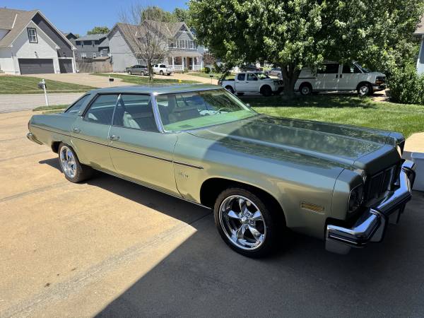 1975 Oldsmobile Delta Royale — photo 5