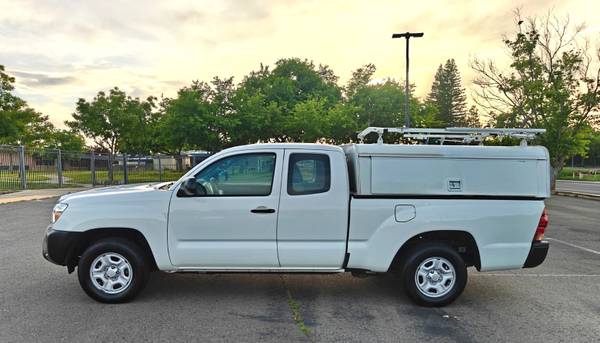 2015 Toyota Tacoma PreRunner — photo 3
