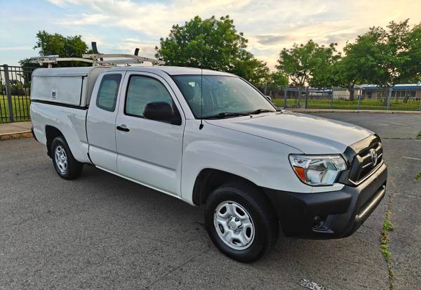 2015 Toyota Tacoma PreRunner — photo 8