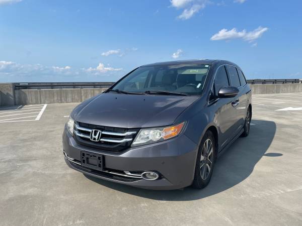2014 Honda Odyssey Touring Elite Passenger Van Automatic — photo 6