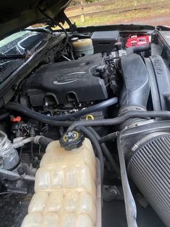 2002 Chevrolet Avalanche 2500 Base 4x2 Automatic — photo 8