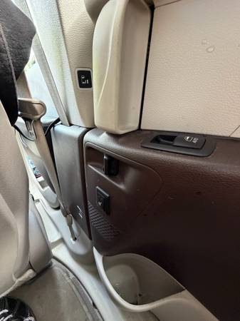 2018 Chrysler Pacifica Touring L Front-wheel Drive Passenger Van Automatic — photo 10