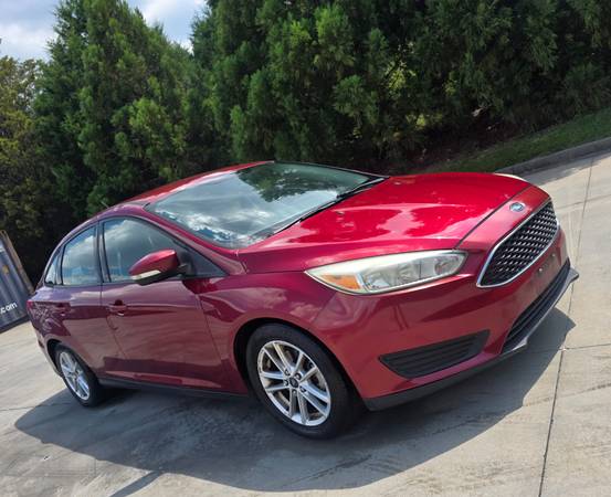 2016 Ford Focus SE 4dr Hatchback Manual — photo 5