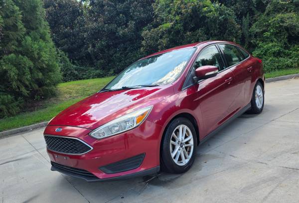 2016 Ford Focus SE 4dr Hatchback Manual — photo 3
