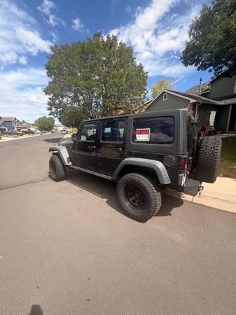 2016 Jeep Wrangler Sport 2dr 4x4 Manual — photo 3