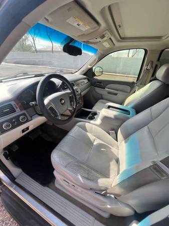 2013 Chevrolet Tahoe LT 4x2 Automatic — photo 5