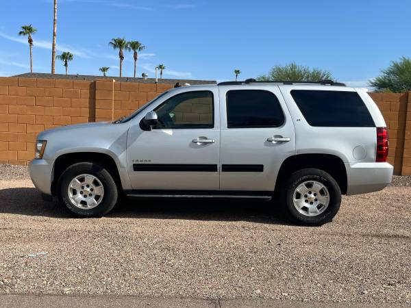 2013 Chevrolet Tahoe LT 4x2 Automatic — photo 2
