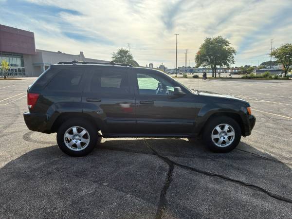 2008 Jeep Grand Cherokee Laredo 4dr 4x2 Automatic — photo 3