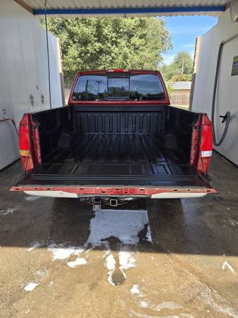 2004 Nissan Titan LE 4x2 Crew Cab Automatic — photo 5