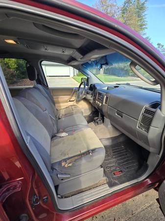 2004 Nissan Titan LE 4x2 Crew Cab Automatic — photo 10