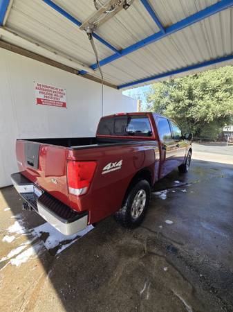 2004 Nissan Titan LE 4x2 Crew Cab Automatic — photo 6