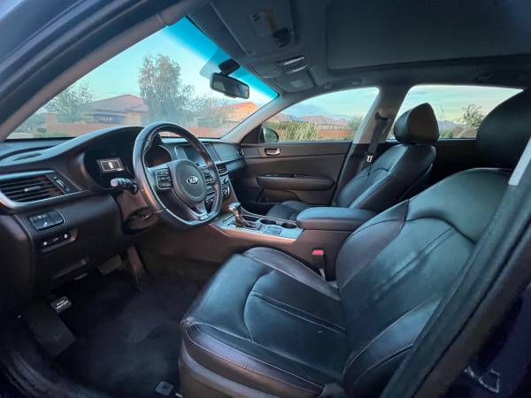 2018 KIA Optima SX Turbo 4dr Sedan Automatic — photo 11
