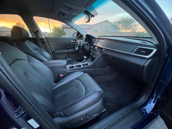 2018 KIA Optima SX Turbo 4dr Sedan Automatic — photo 10