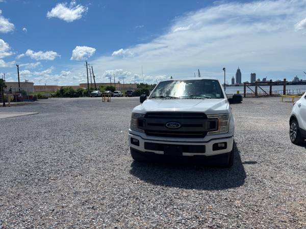 2018 Ford F-150 Lariat — photo 2