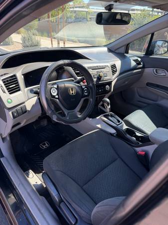 2012 Honda Civic DX 2dr Coupe Manual — photo 5