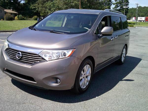 2016 Nissan Quest SV — photo 3