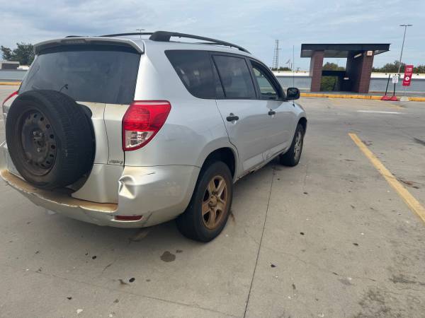 2006 Toyota Rav4 Base 4x4 Automatic — photo 8