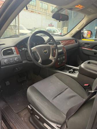 2011 Chevrolet Tahoe LS — photo 12
