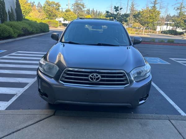 2010 Toyota Highlander Base — photo 8