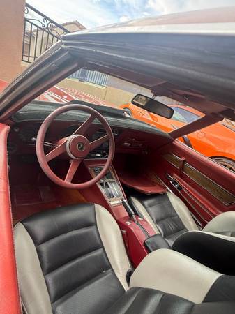 1976 Chevrolet Corvette Stingray — photo 6