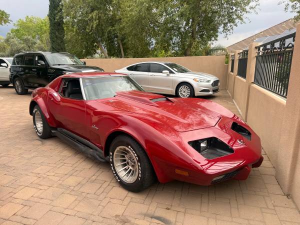 1976 Chevrolet Corvette Stingray — photo 7