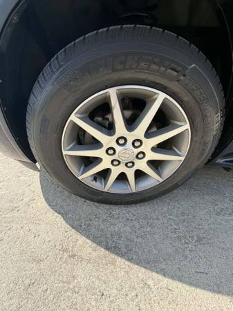 2017 Buick Enclave Leather — photo 10