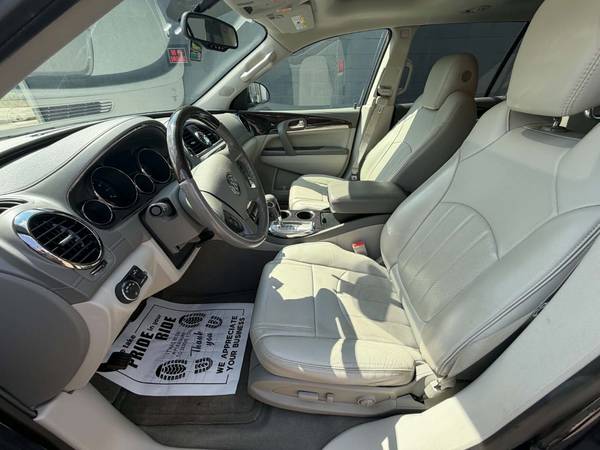 2017 Buick Enclave Leather — photo 12