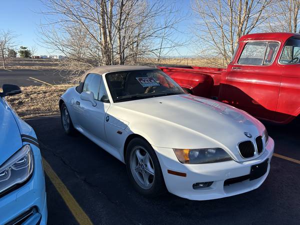 1998 BMW Z3 Roadster — photo 6