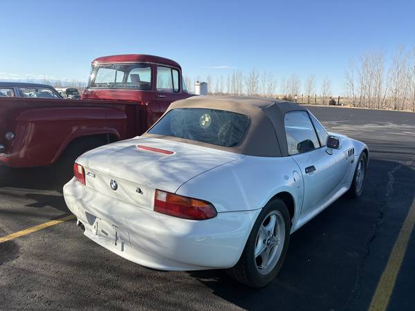 1998 BMW Z3 Roadster — photo 4