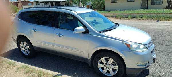 2011 Chevrolet Traverse LS All-wheel Drive Automatic — photo 6