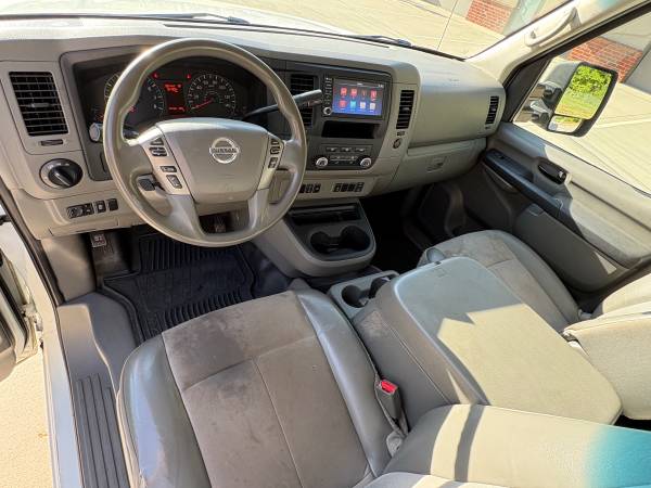 2020 Nissan NV Cargo Nv3500 HD S V8 3dr Rear-Wheel Drive High Roof Cargo Van Automatic — photo 8