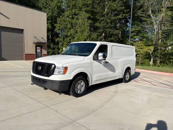 2020 Nissan NV Cargo Nv3500 HD S V8 3dr Rear-Wheel Drive High Roof Cargo Van Automatic — photo 1