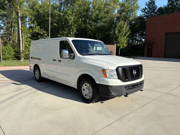 2020 Nissan NV Cargo Nv3500 HD S V8 3dr Rear-Wheel Drive High Roof Cargo Van Automatic — photo 4