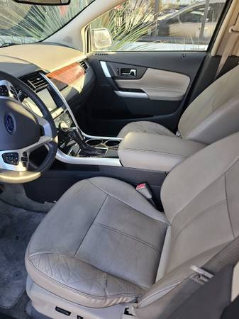2012 Ford Edge Limited 4dr All-Wheel Drive Automatic — photo 2