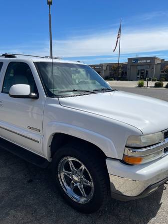 2002 Chevrolet Tahoe LS 4dr 4x2 Automatic — photo 4