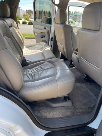 2002 Chevrolet Tahoe LS 4dr 4x2 Automatic — photo 8