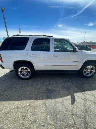 2002 Chevrolet Tahoe LS 4dr 4x2 Automatic — photo 1