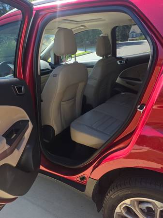 2018 Ford Ecosport SES — photo 8
