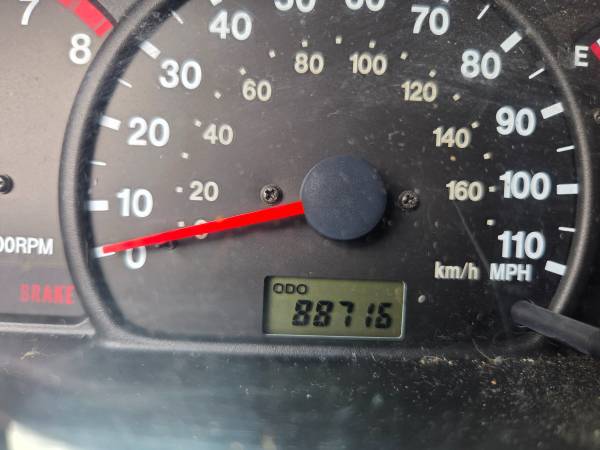 2002 Chevrolet Tracker ZR2 2dr 4x4 Manual — photo 9