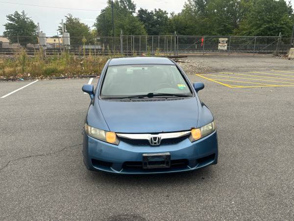2009 Honda Civic EX-L 4dr Sedan Automatic — photo 3