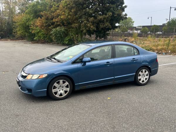 2009 Honda Civic EX-L 4dr Sedan Automatic — photo 8