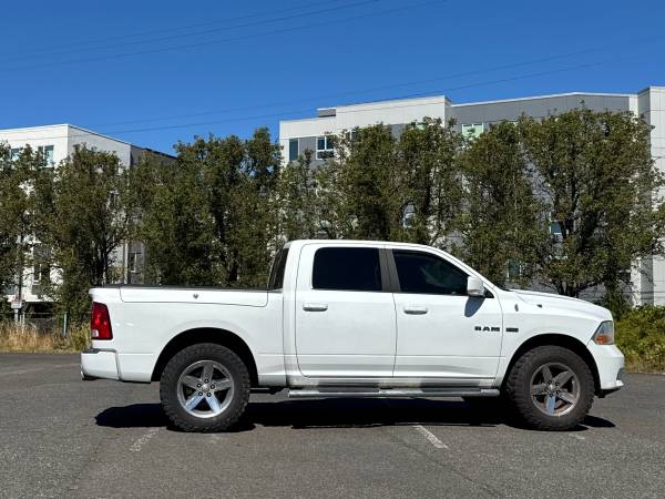 2010 RAM Slt Sport — photo 4