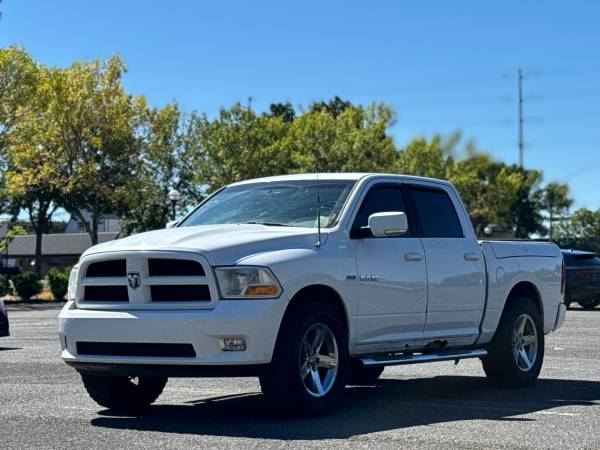 2010 RAM Slt Sport — photo 2
