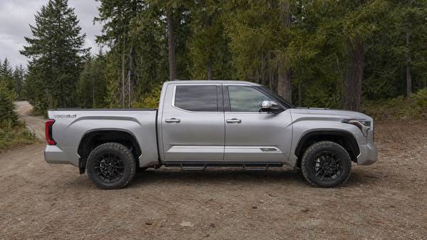 2023 Toyota Tundra Hybrid 1794 Edition — photo 1