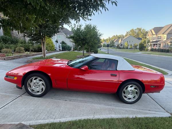 1995 Chevrolet Corvette ZR1 2dr Hatchback — photo 4
