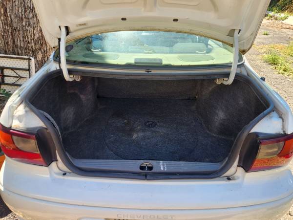 2000 Chevrolet Malibu LS 4dr Sedan Automatic — photo 11