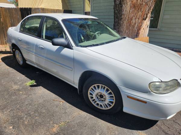 2000 Chevrolet Malibu LS 4dr Sedan Automatic — photo 1