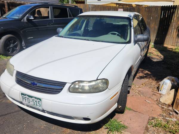 2000 Chevrolet Malibu LS 4dr Sedan Automatic — photo 2