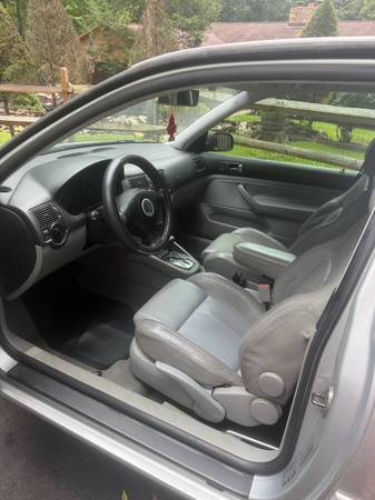 2005 Volkswagen GTI 1.8T 2dr Hatchback Manual — photo 6